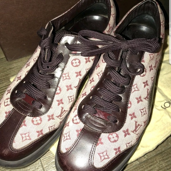 luvion vuitton sneakers